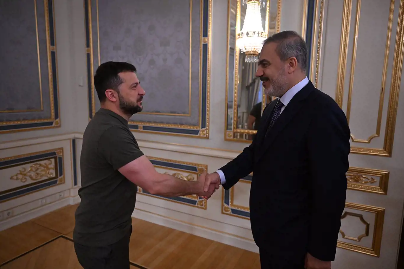 Dışişleri Bakanı Bakan Fidan, Zelenskiy ile görüştü