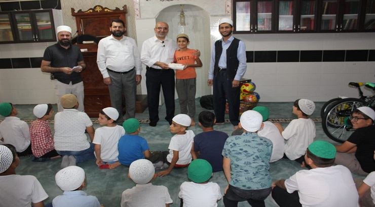Diyarbakır’da yaz Kur’an kursu öğrencileri altın ile ödüllendirildi