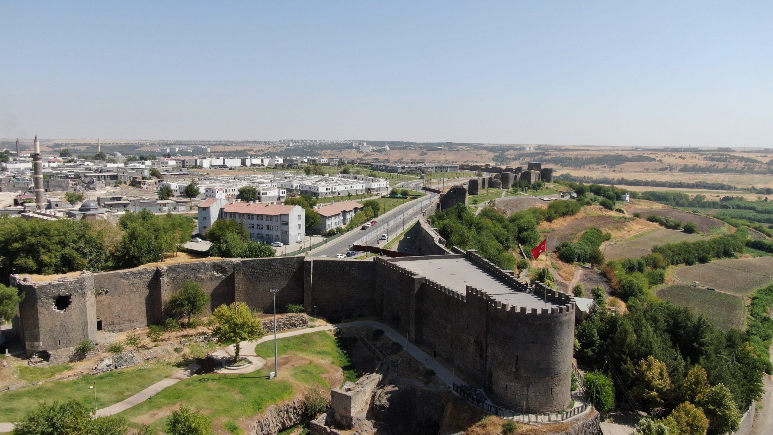 Diyarbakır’da “Surlarda Diriliş”in yeni etap çalışmaları başladı