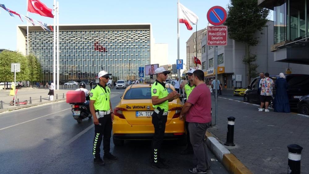 İstanbul’da bir taksi şoförü