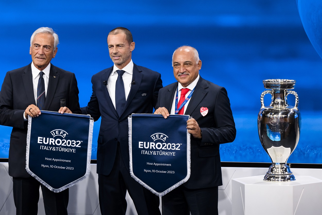 EURO 2032’ye Türkiye ve İtalya ev sahipliği yapacak
