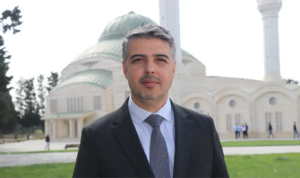 “Faiz tekelleşmeyi arttırırken İslam ekonomisi haklıya hakkını verir”