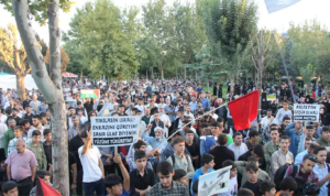 Diyarbakır’da halk Filistin’e destek için bir araya geldi