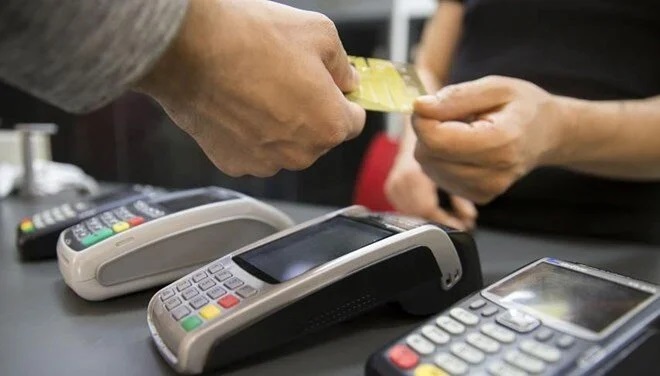 Merkez Bankası faizi artırdı kredi kartı faizleri uçtu
