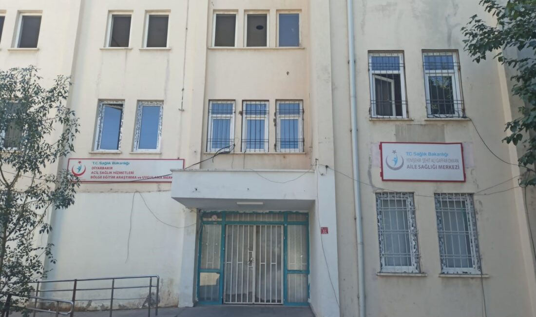 Diyarbakır’da sağlık ocağına giren