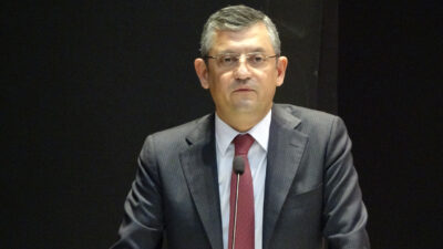 CHP Genel Başkanı Özgür Özel’den Diyarbakır’daki kayyumlarla alakalı açıklama