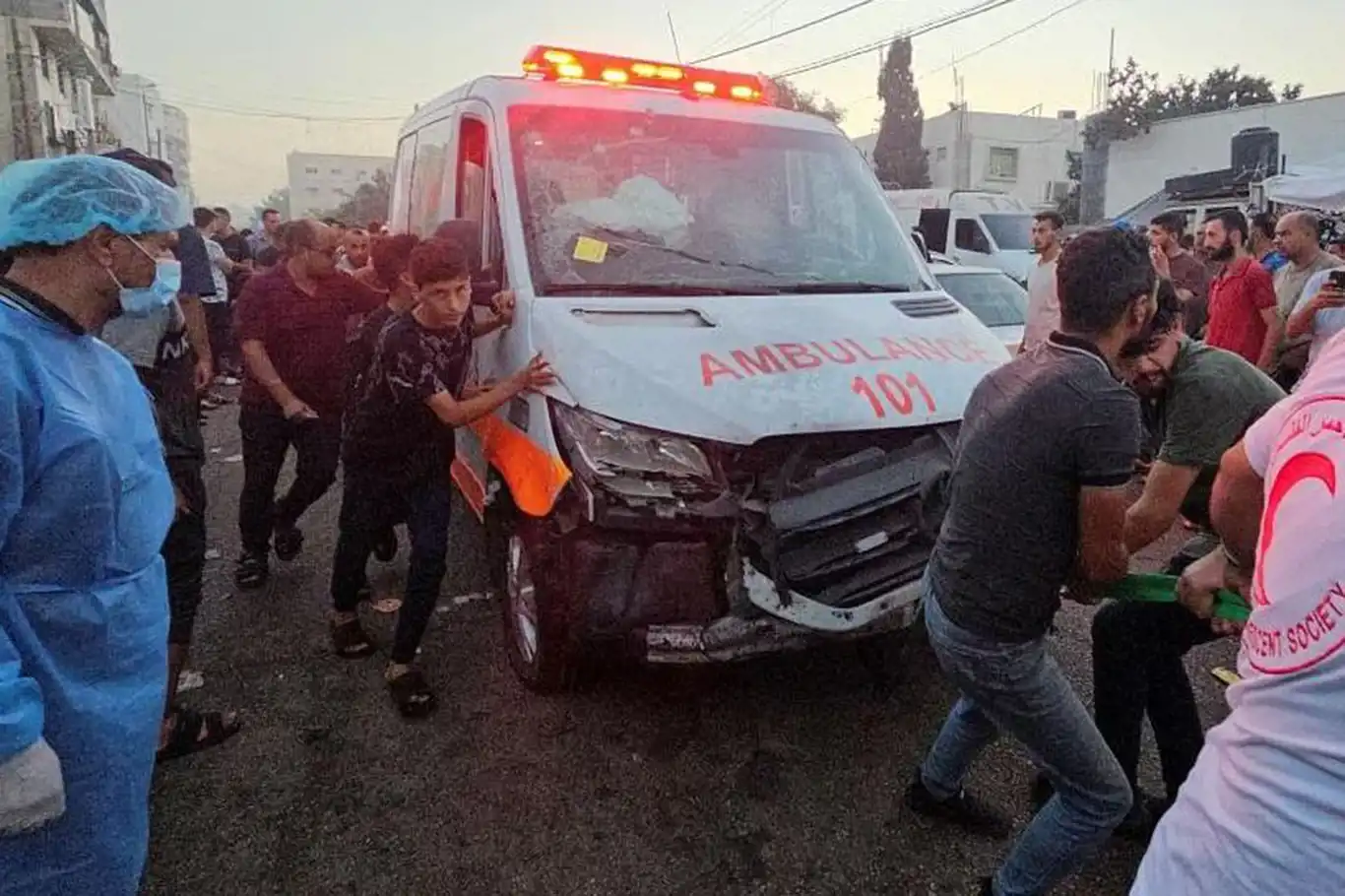 Ambulans konvoyunun bombalanması sonrası Bakan Koca’dan uluslararası topluma çağrı