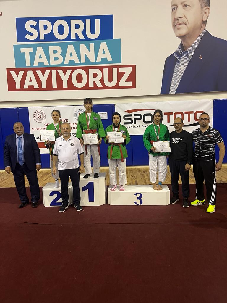 Diyarbakır Büyükşehir Belediyesi sporcularından başarı
