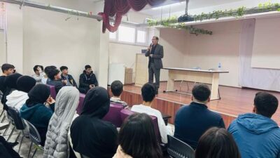 Diyarbakır’da öğrencilere önemli seminer