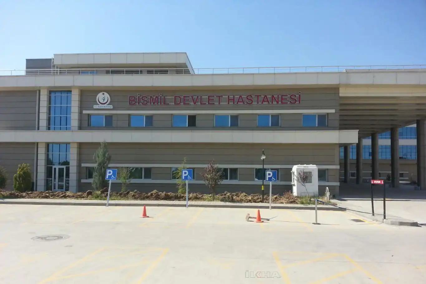 Diyarbakır’da kayıt dışı estetik yapıp hastalardan para alan 8 şüpheli gözaltında!