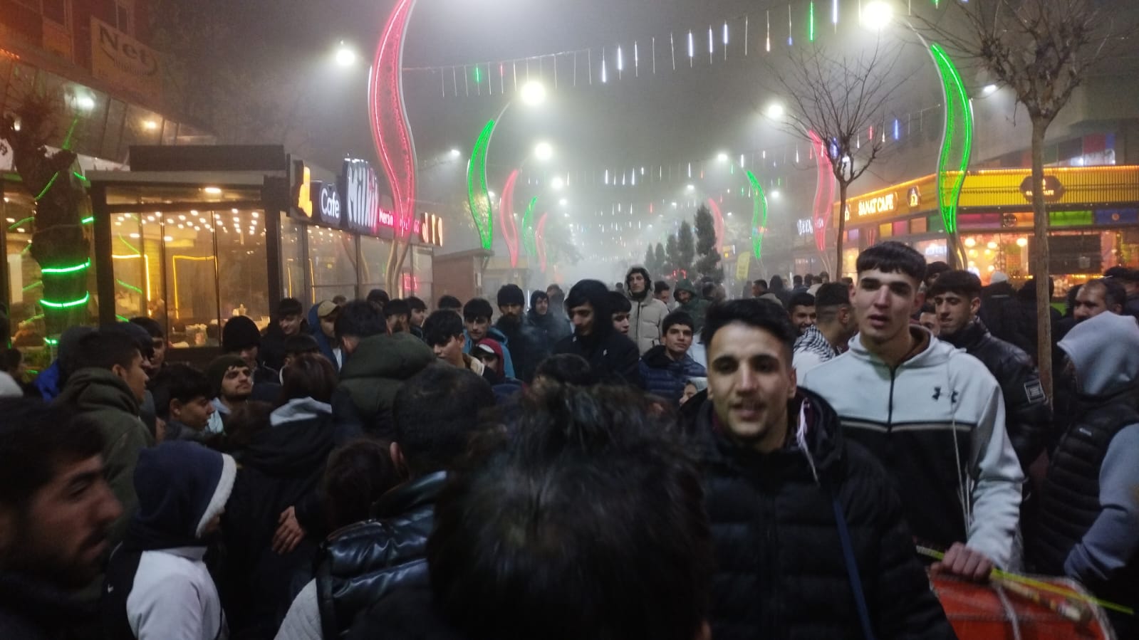 Diyarbakır'da yılbaşı kutlamaları oldukça renkli geçiyor