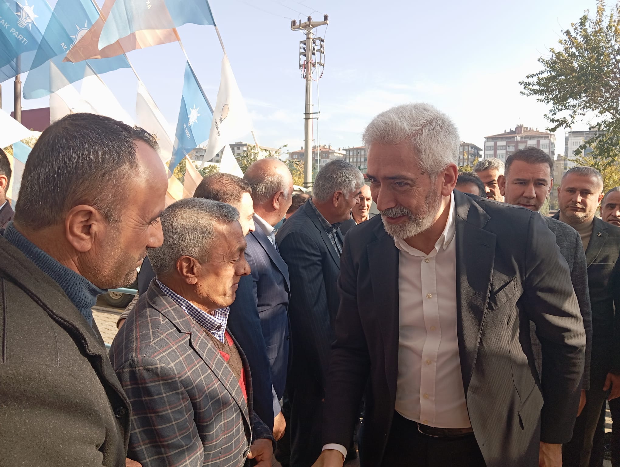 Diyarbakır Milletvekili  Ensarioğlu Yenişehir’de