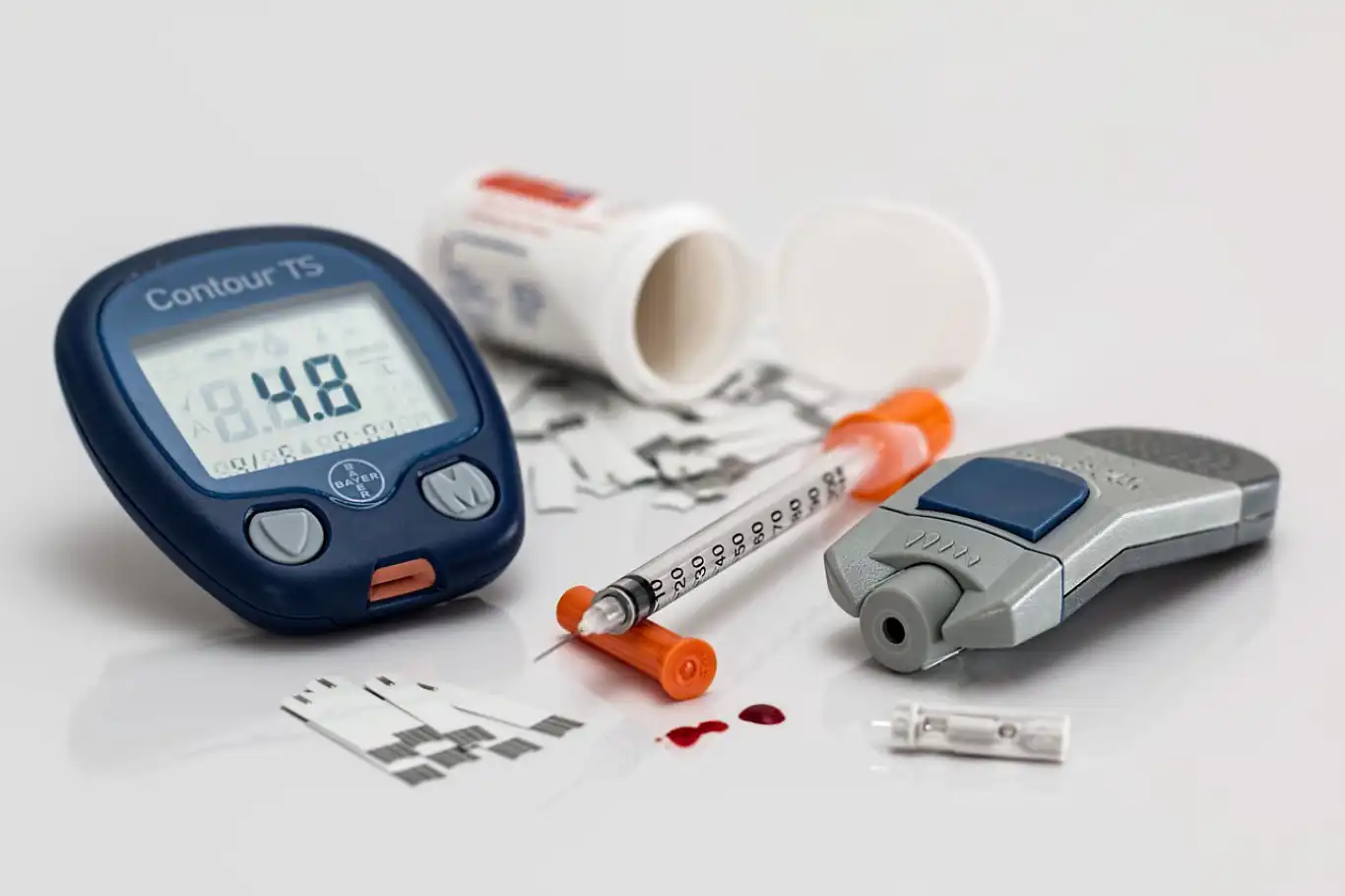 Diyabet hastalarına kan şekerine dikkat uyarısı