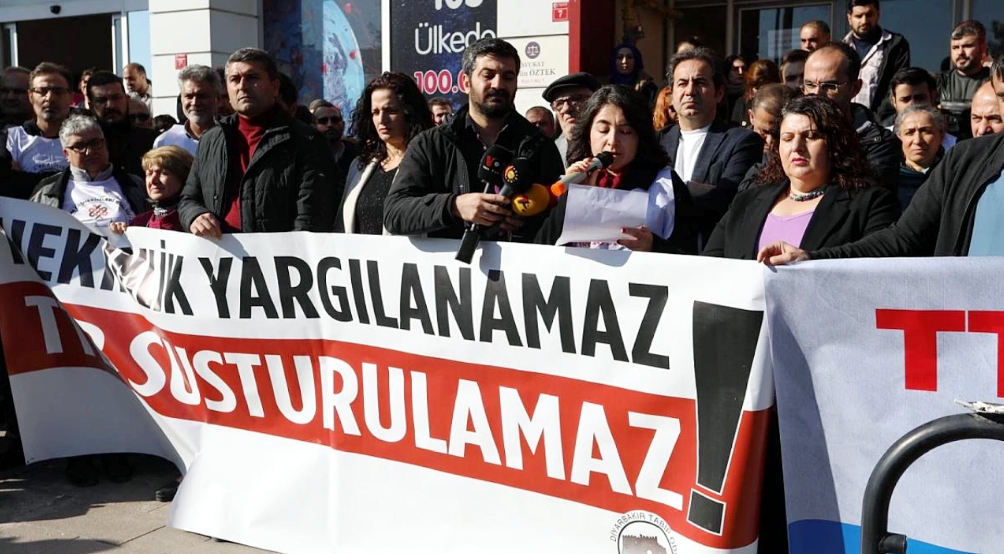 Diyarbakır’dan seslendiler: TTB’nin yanındayız