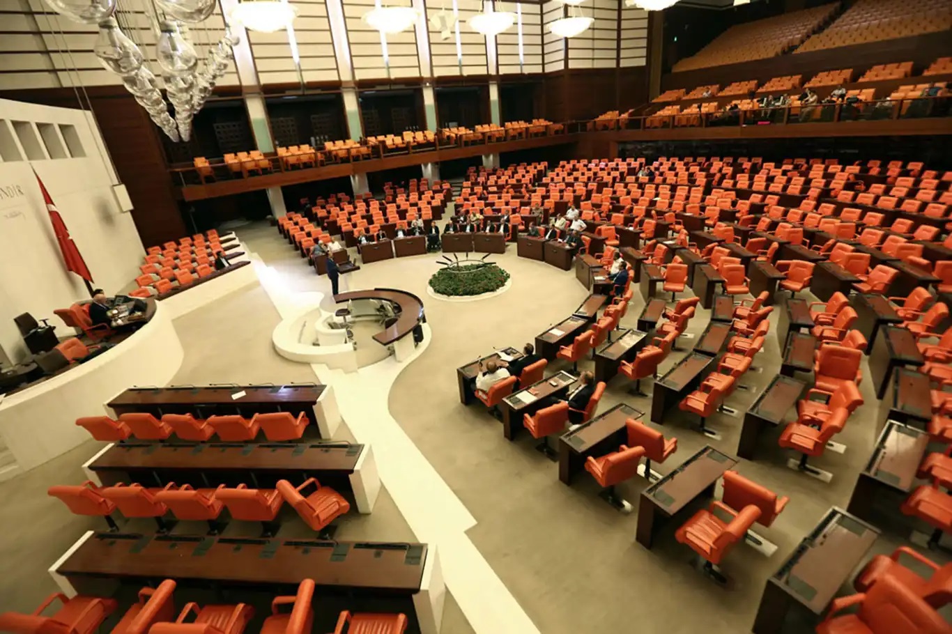 Milletvekili dokunulmazlık dosyaları Meclis’e sunuldu