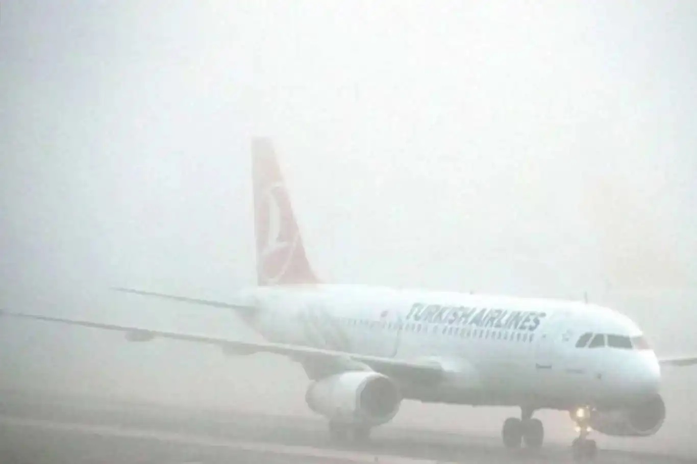 Diyarbakır’da hava ulaşımına ‘sis’ engeli
