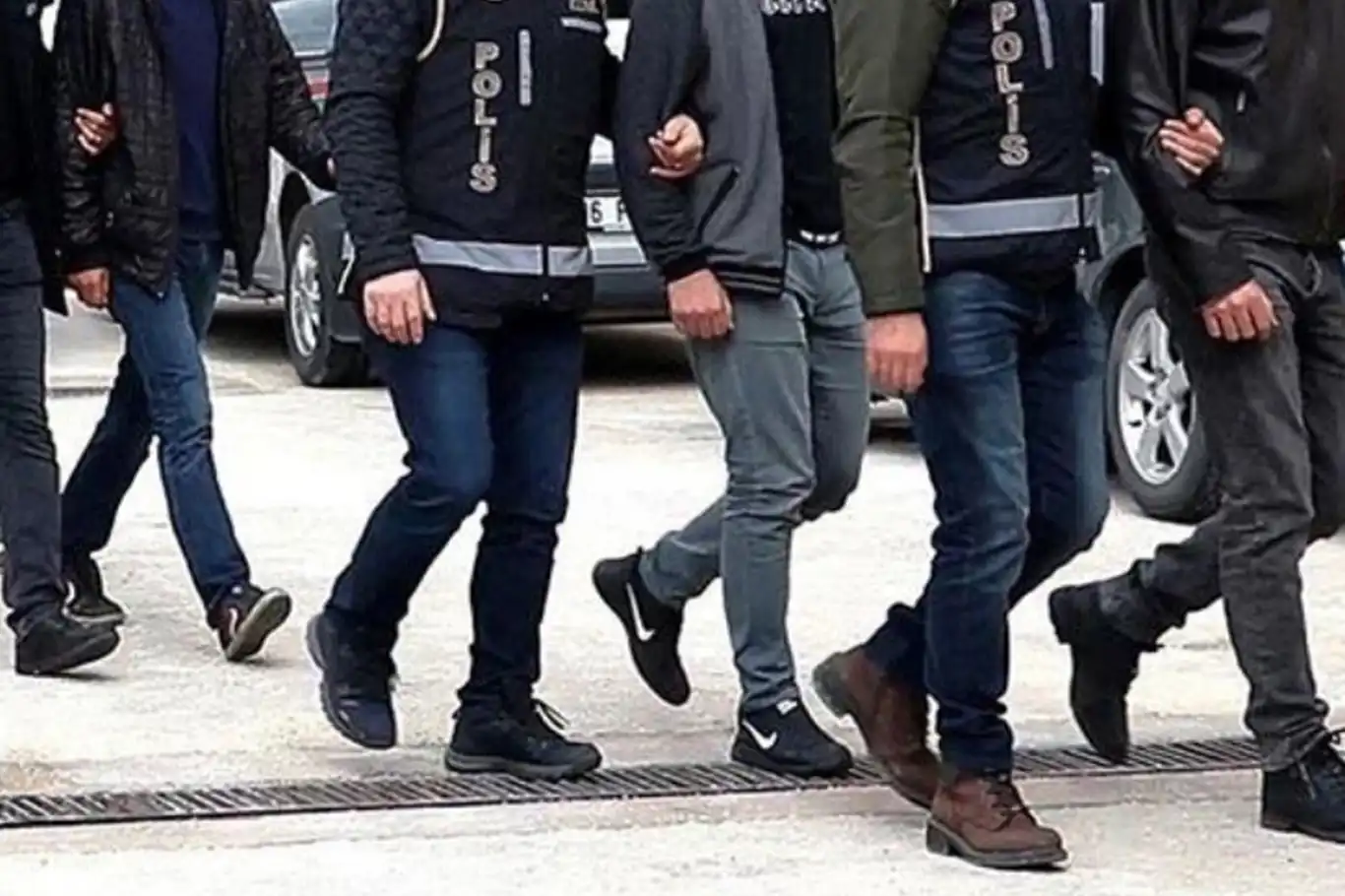Diyarbakır dahil 55 ilde uyuşturucu operasyonu: 250 gözaltı