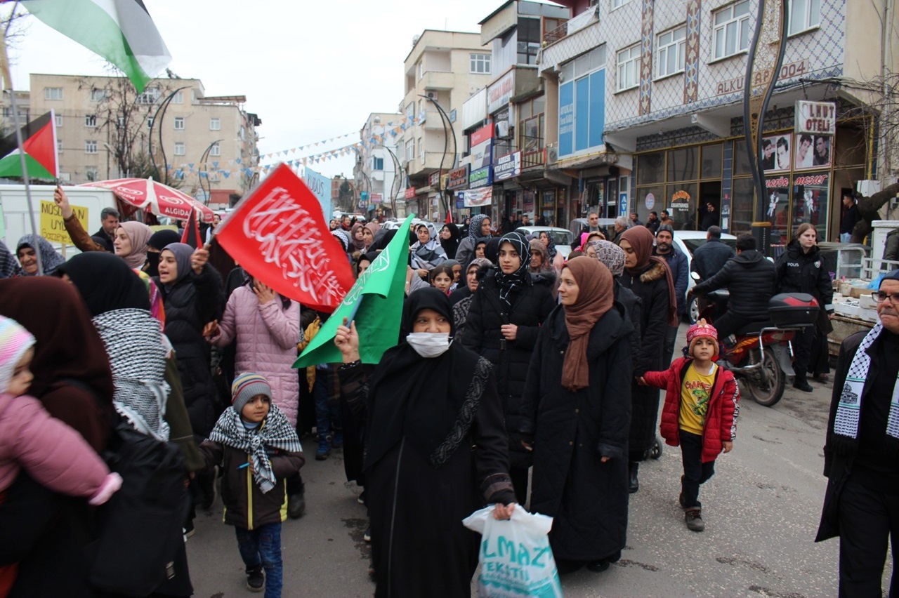 Diyarbakır’da Filistin yürüyüşü!