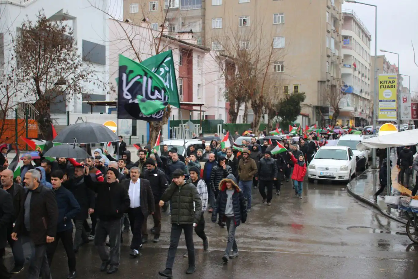 Diyarbakır’da Gazze için yürüyüş