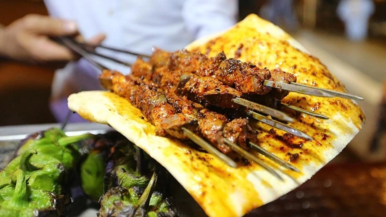 Diyarbakır’ın Gastronomi Harikası: Kebap mı, Ciğer mi?