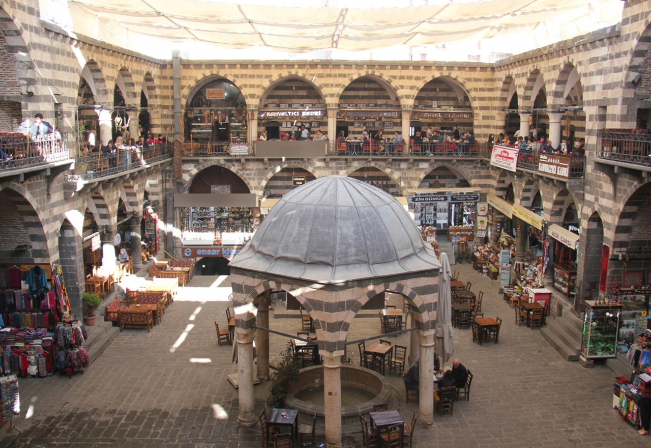 Diyarbakır’ın Tarih Kokan Mekanı: Hasan Paşa Hanı