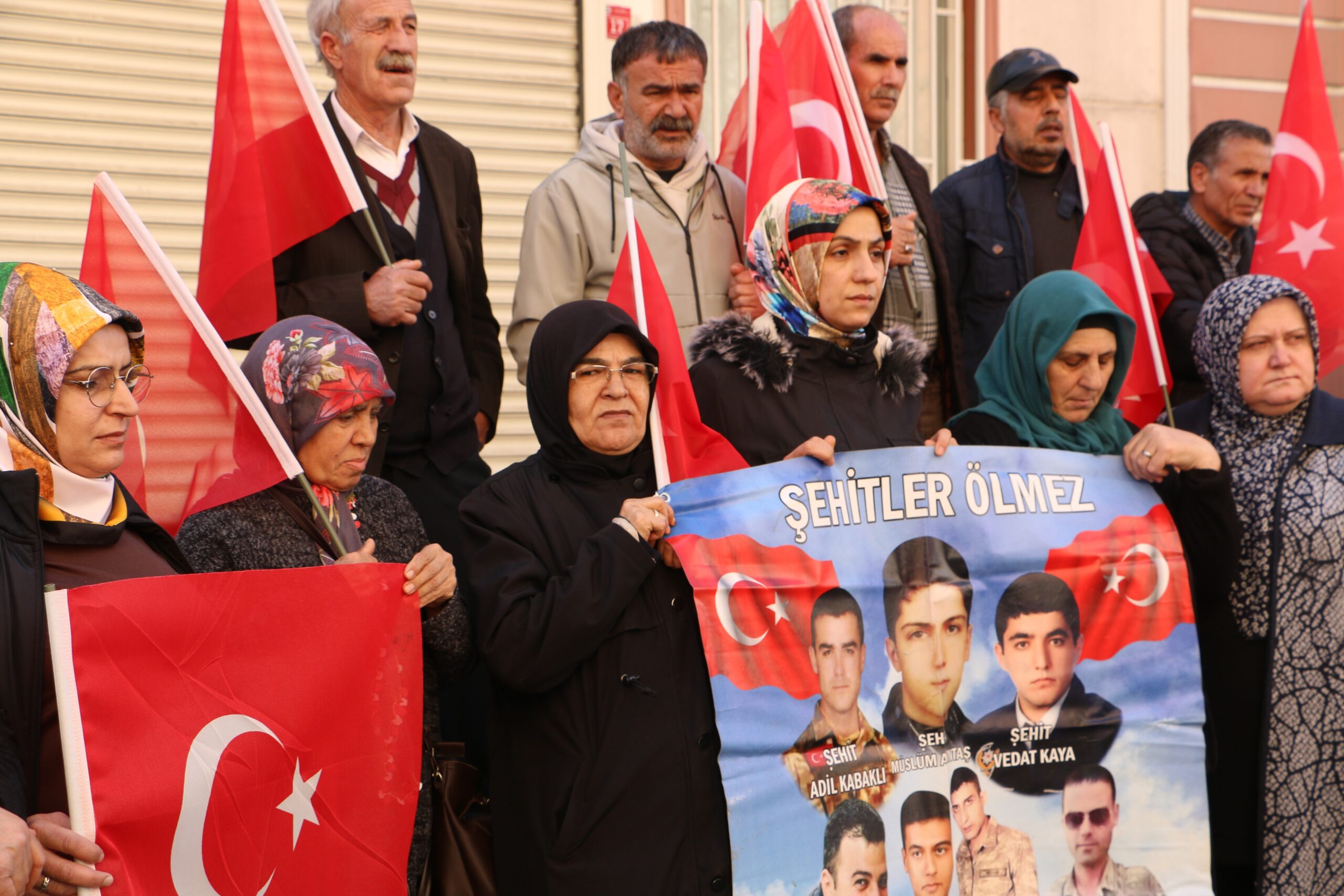 Diyarbakır'da Gara Şehitleri anıldı