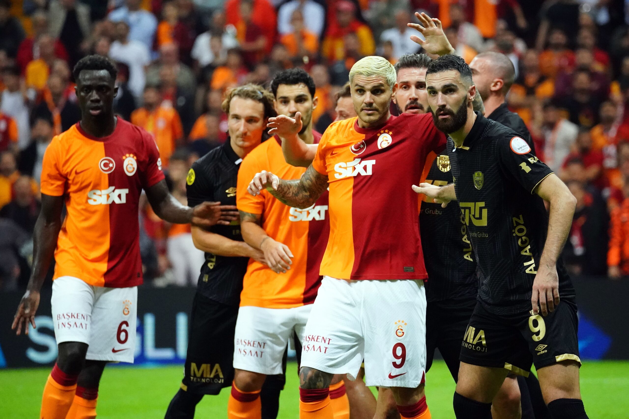 MKE Ankaragücü ile Galatasaray  karşılaşacak