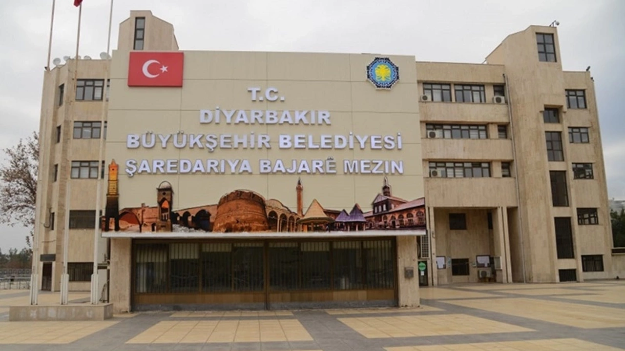 Diyarbakır Büyükşehir Belediyesi’nin Hazineye 238 milyon 429 bin TL Borcu Var!