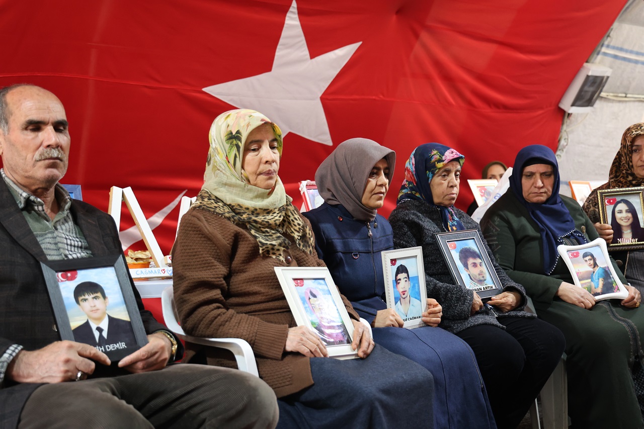 Diyarbakır’da evlat nöbetindeki aile sayısı 375 oldu
