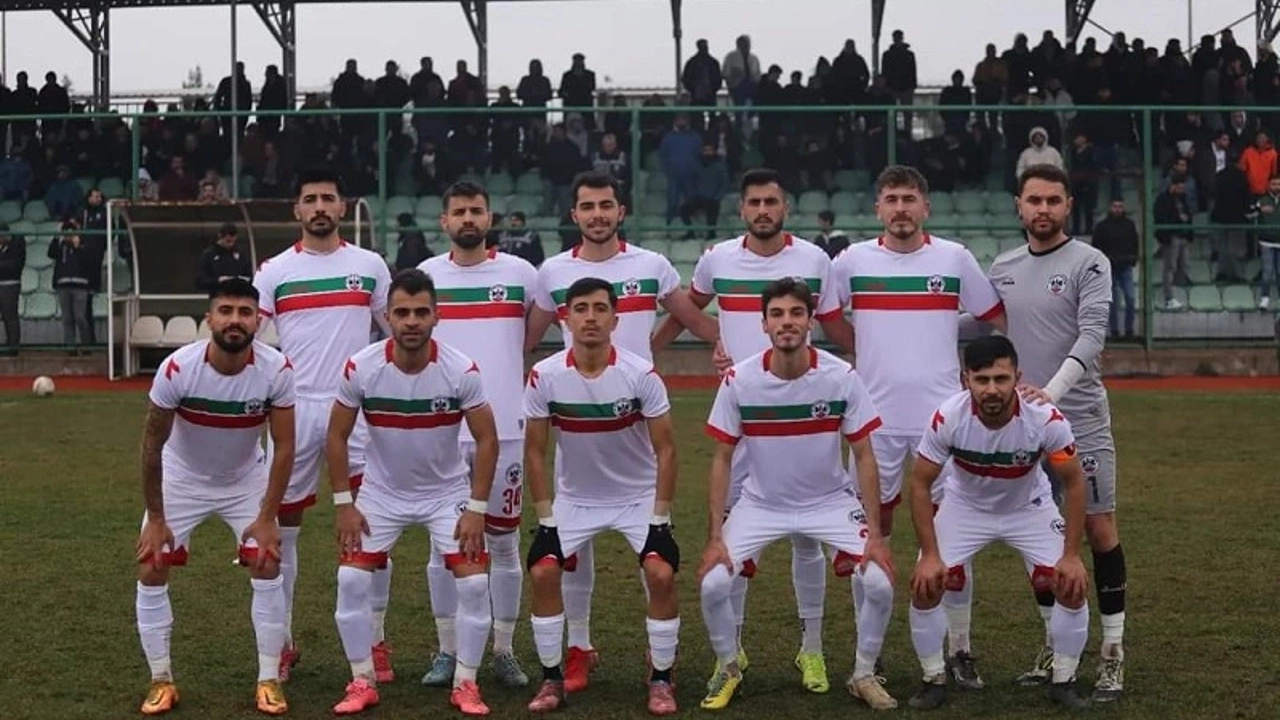 Diyarbakırspor Kadrosuna 6 Futbolcu Takviye Etti!
