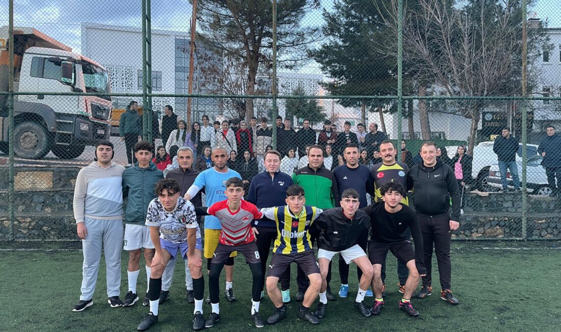 Diyarbakır’da Lise öğrencilerinin futbol