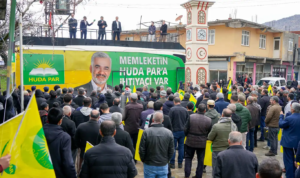 Hüda Par Diyarbakır Adayı Dinç: Belediyelerimizde istişare merkezleri kuracağız