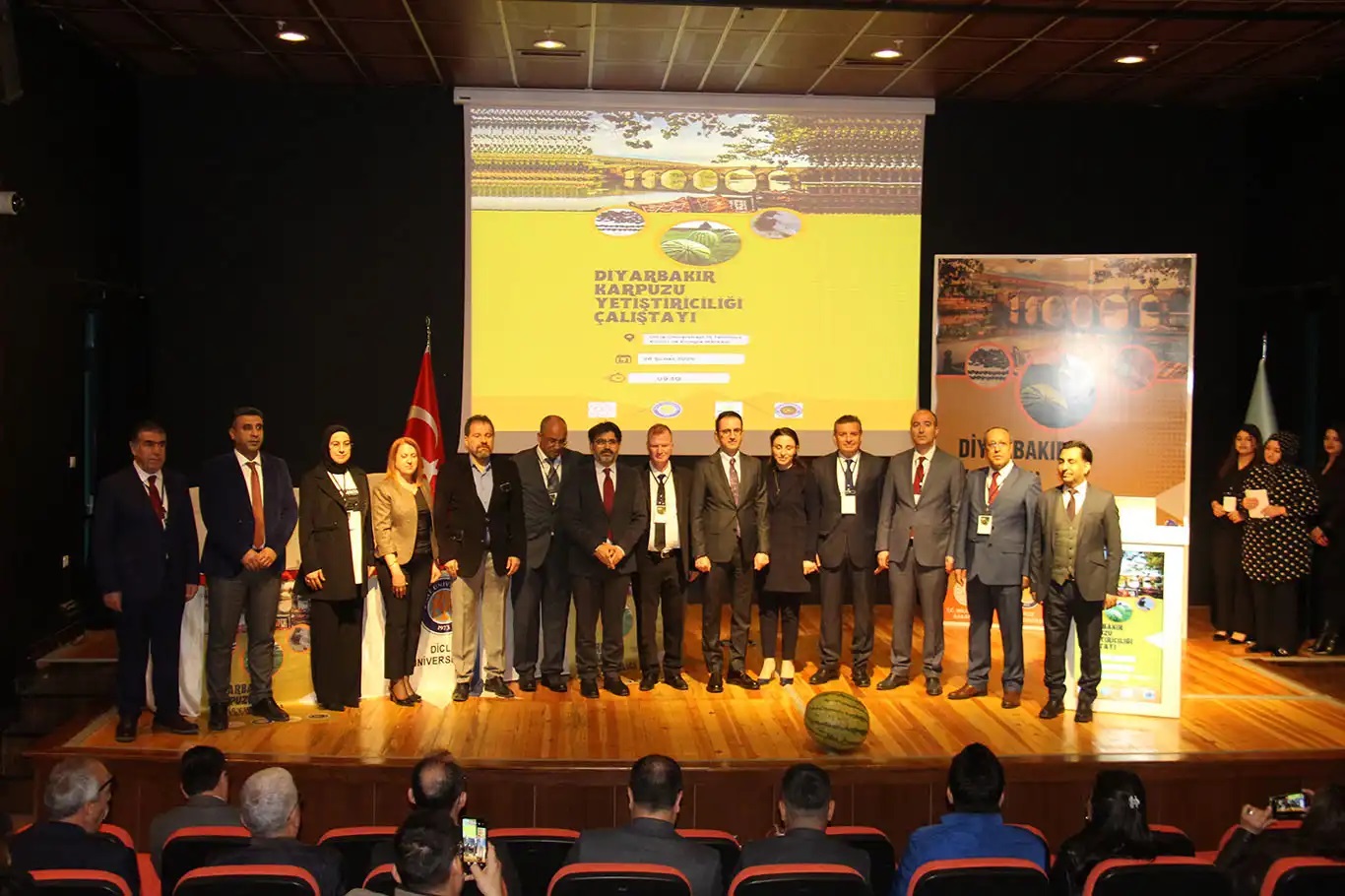 Diyarbakır’da karpuz yetiştiriciliği çalıştayı yapıldı