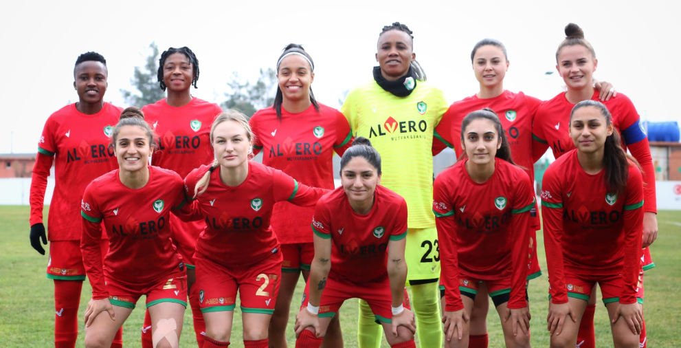 Amedspor Kadın Futbol Takımı,
