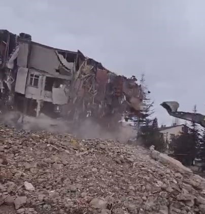 Elazığ’da depremde ağır hasar