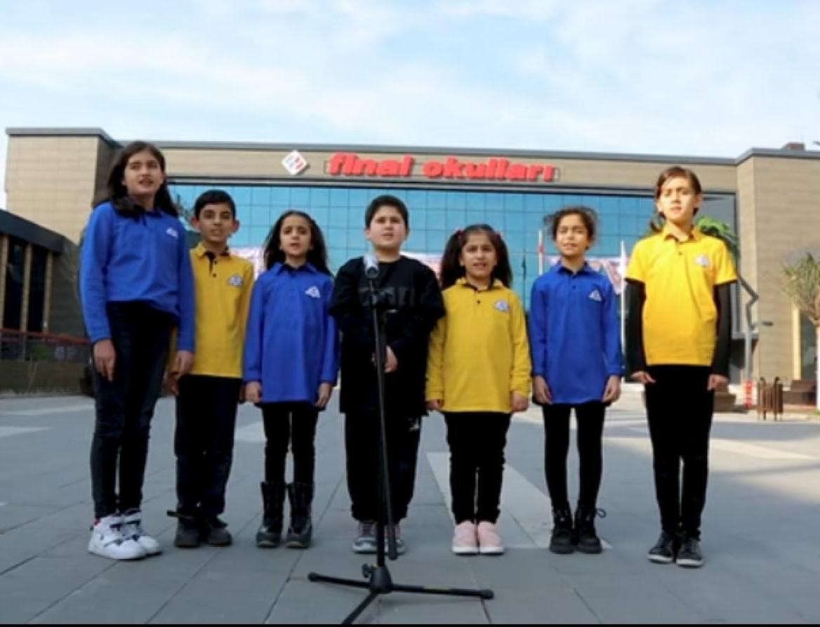 Diyarbakır’da öğrenciler Çanakkale Türküsünü seslendirdi