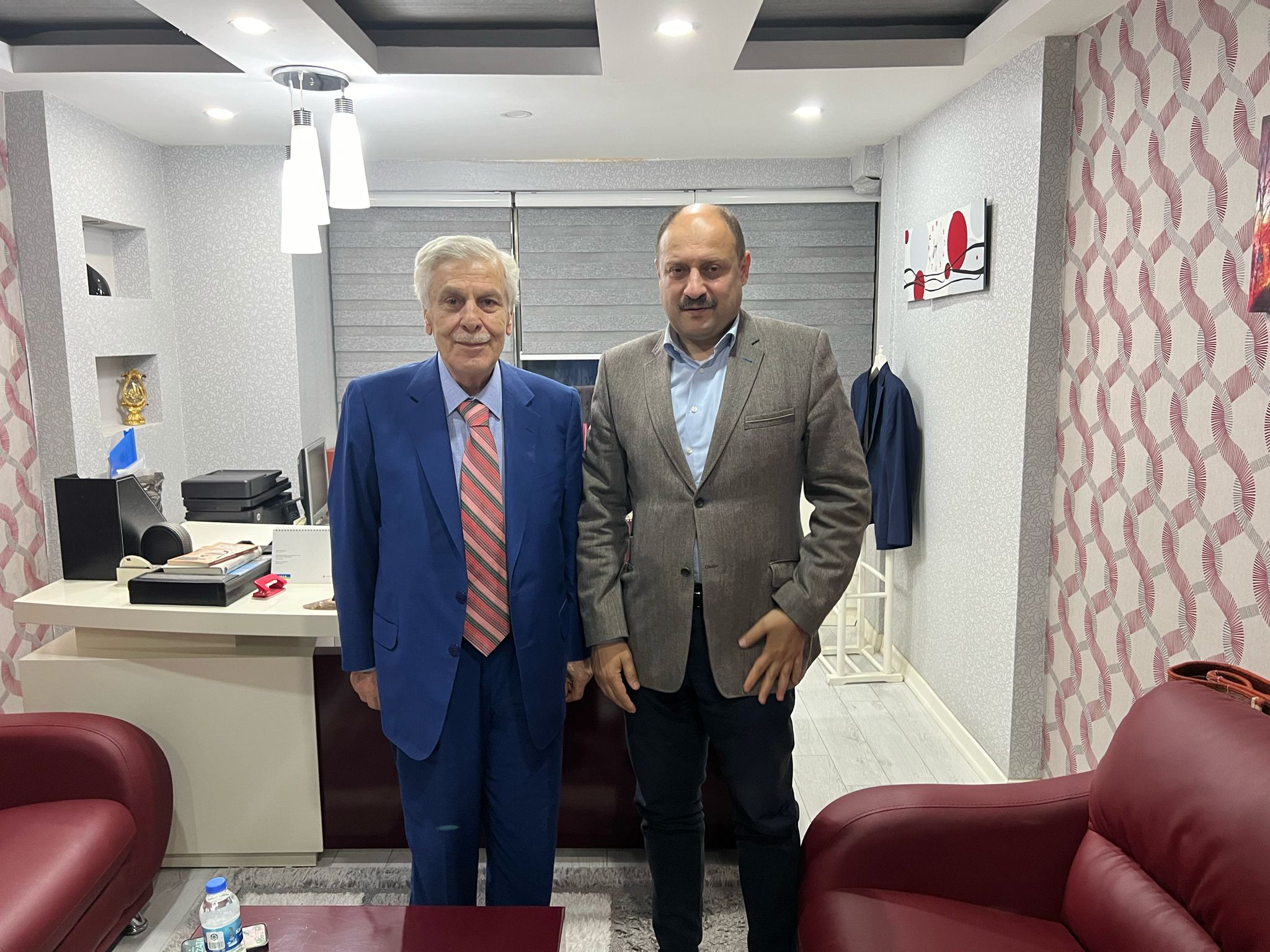 Diyarbakır Eski Belediye Başkanı, YRP Şanlıurfa Adayı Gürpınar’ı Ziyaret Etti