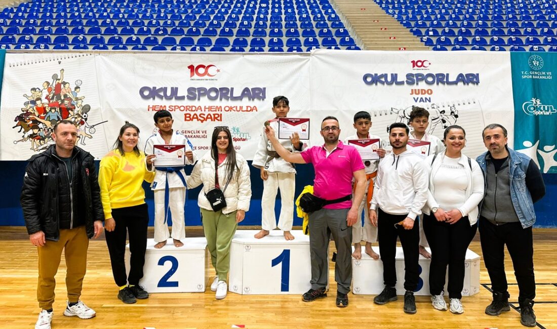 Diyarbakır Büyükşehir Belediyesi sporcuları,