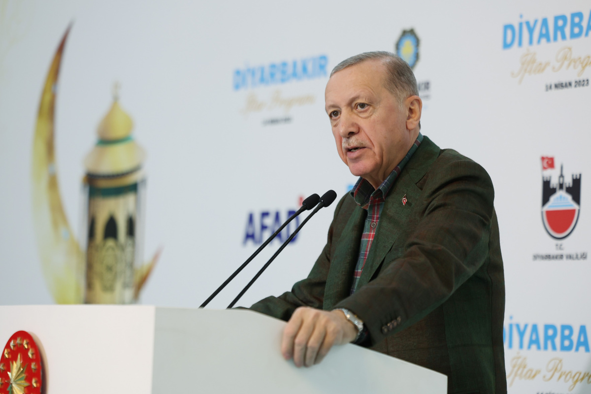Cumhurbaşkanı Erdoğan’ın Diyarbakır Ziyaretinde Heybesinde Neler Var?