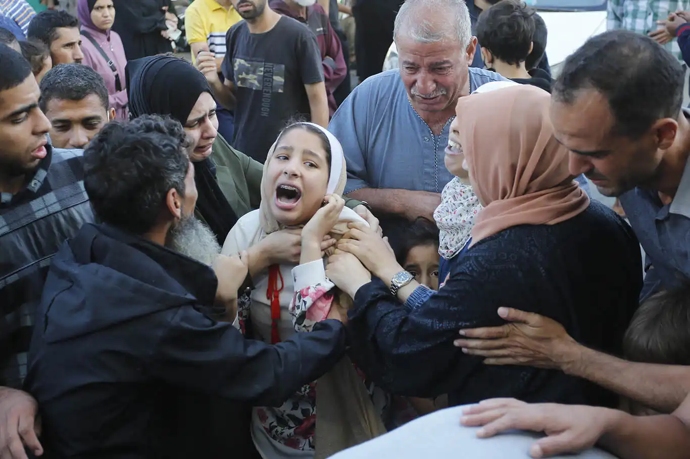 Gazze’de can kaybı 31 bin 923’e yükseldi