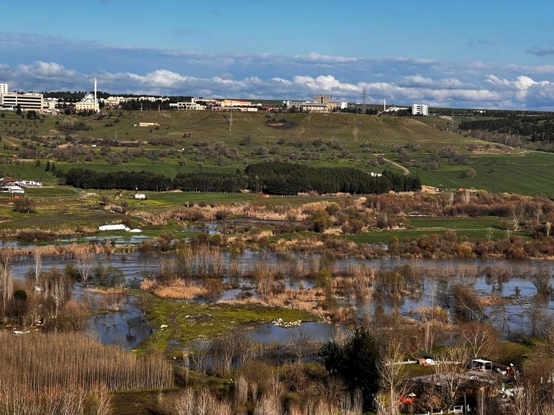 Diyarbakır’daki yağışlar tehlikeyi arttırdı: Dicle Nehri’nde su seviyesi yükseldi!