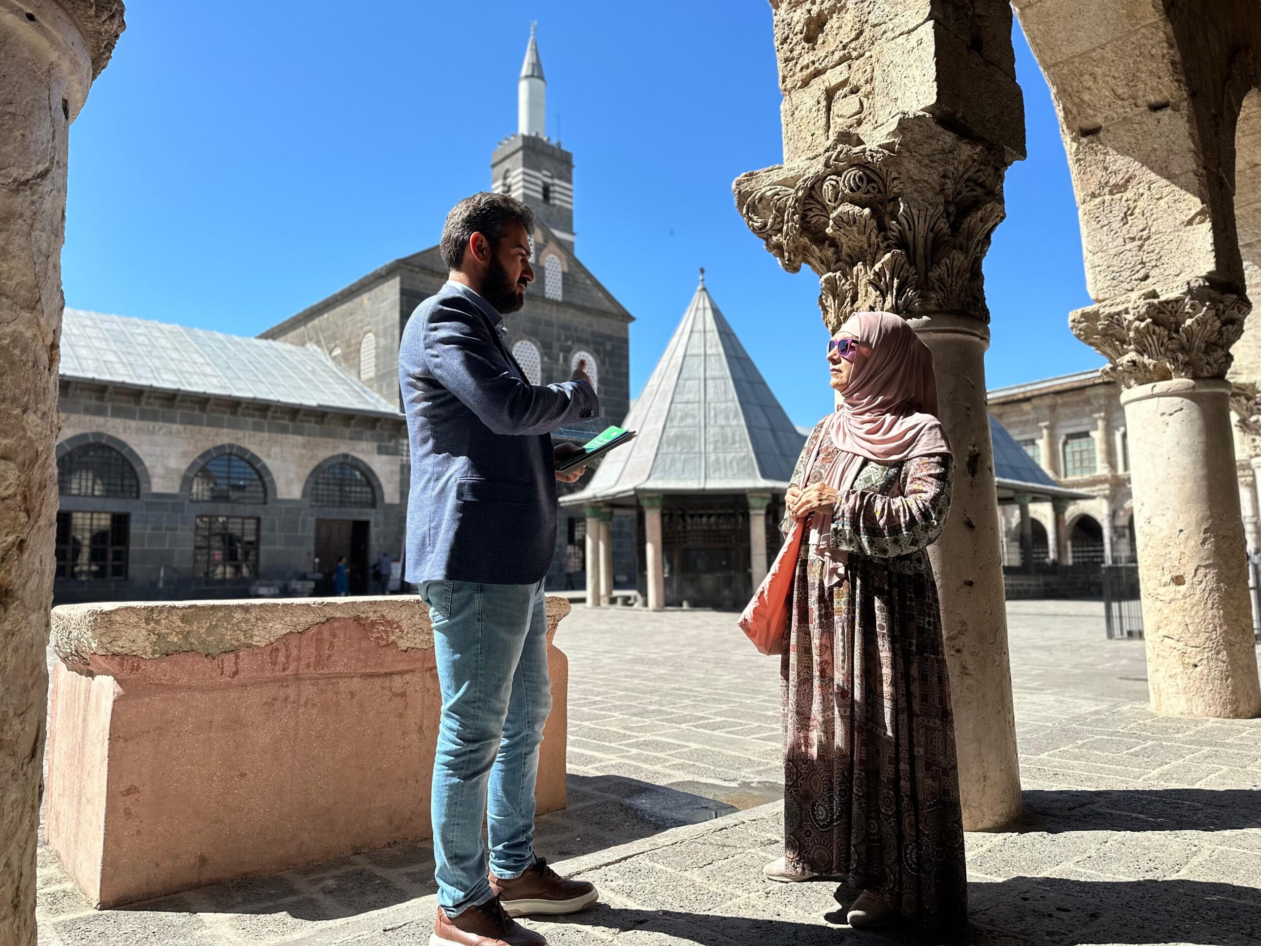Ukrayna’dan tur rehberi olarak geldi, Diyarbakır’da Müslüman oldu