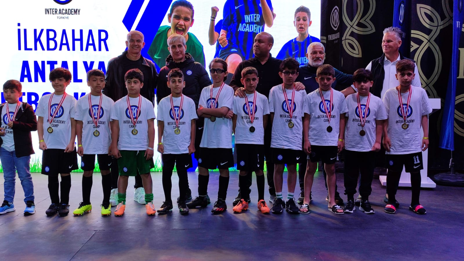 Ronaldo’yu yetiştiren teknik adam Diyarbakırlı çocuklara eğitim verdi