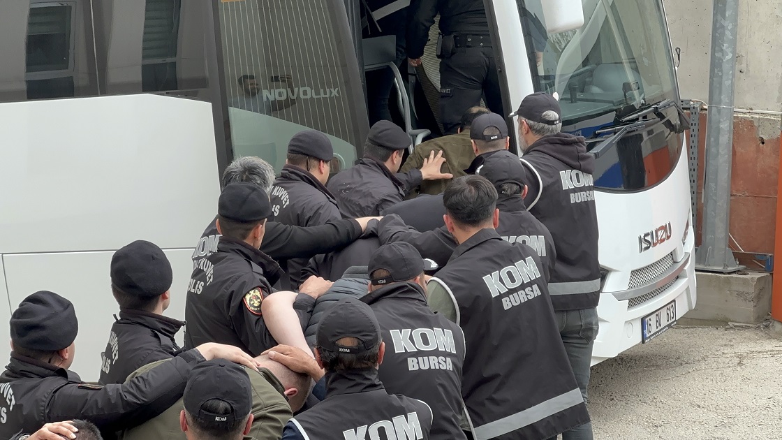 Diyarbakır dahil 7 ilde düzenlenen operasyonda yakalanan 27 şüpheli tutuklandı