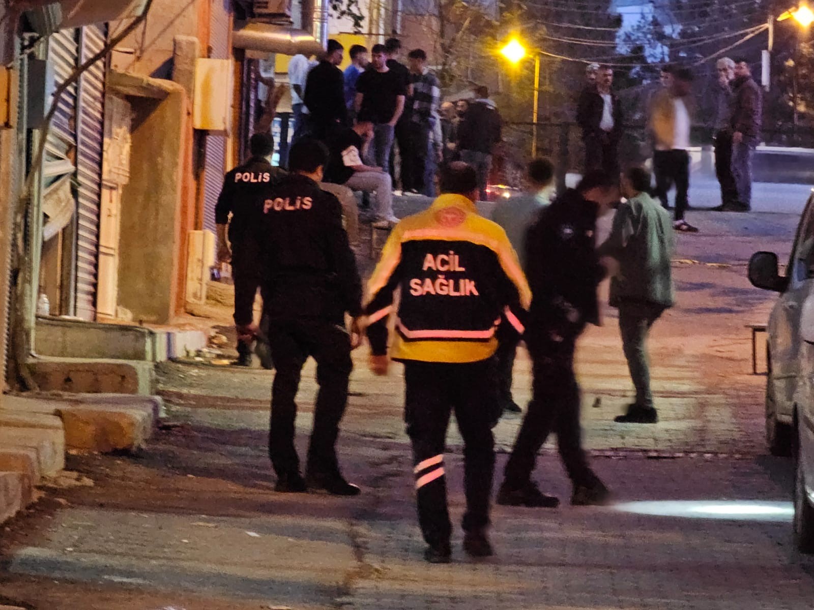 Diyarbakır’da çocukların kavgasına aileler de karıştı: 1 ölü, 7 yaralı