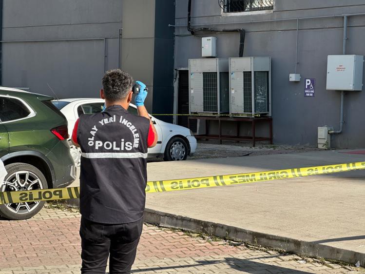Diyarbakır’da bir kadın 14. kattan atlayarak hayatını kaybetti
