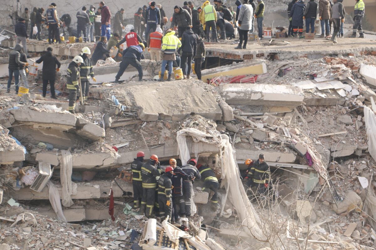Diyarbakır’da 77 kişinin hayatını kaybettiği Serin-2 Apartmanı’nın sanıkları hakim karşısına çıktı