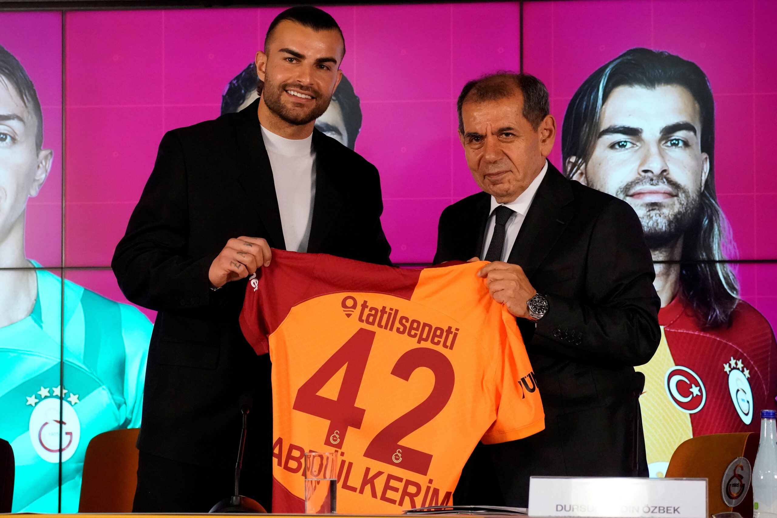 Galatasaray, 5 futbolcusuyla yeni sözleşme imzaladı!