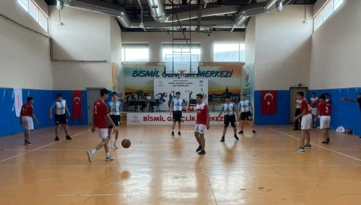 Diyarbakır’da Okul Sporları Basketbol 2. Küme Müsabakaları başladı