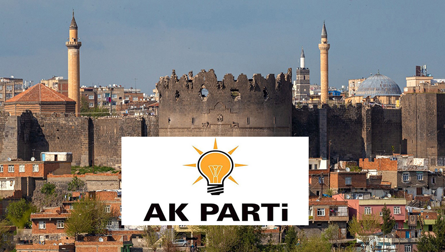 AK Parti Diyarbakır’da İlk İstifa!